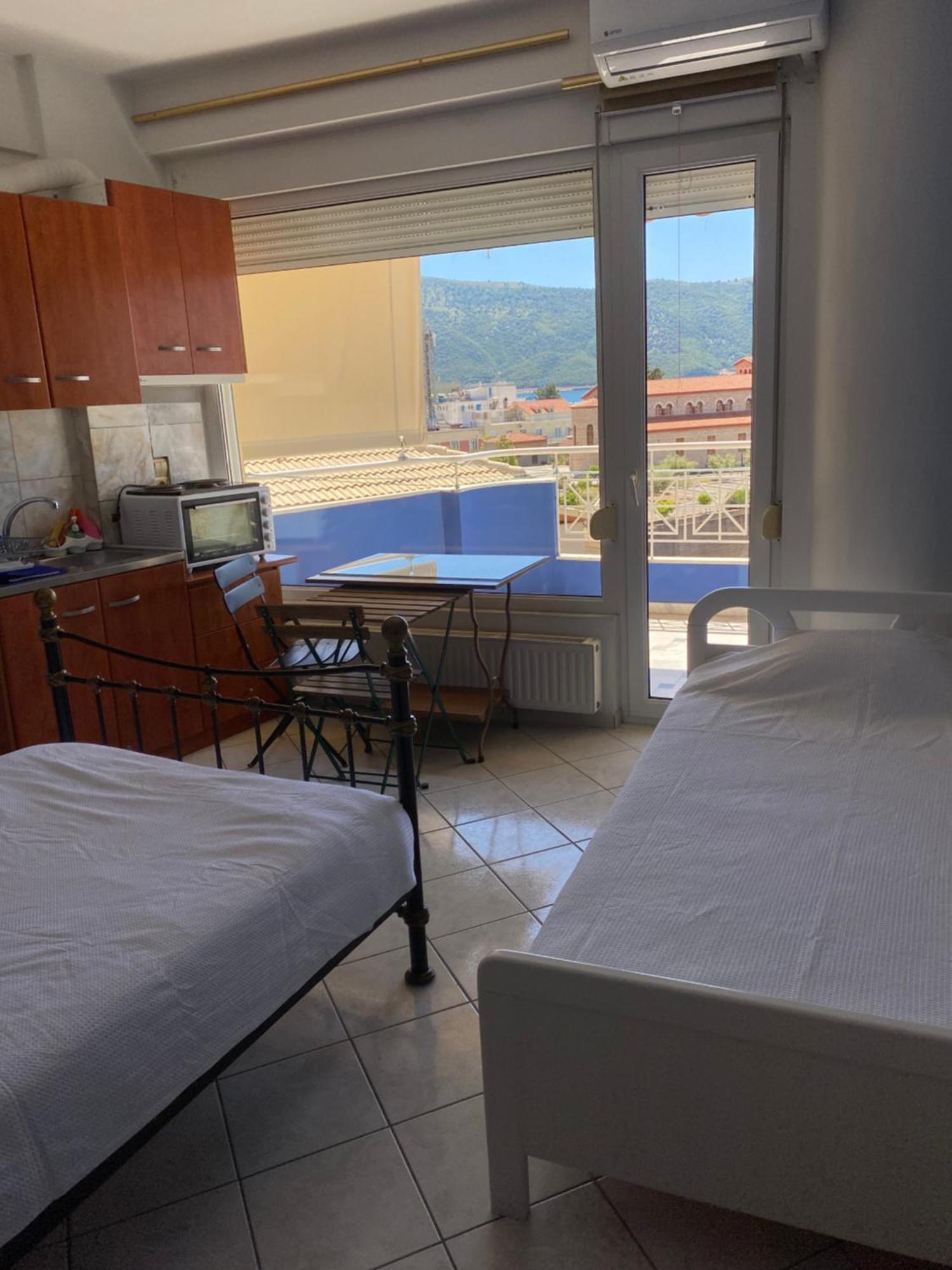 איגומניטסה Maria'S Roomstudios Apartments Flats To Let Seaside Heart City Chantzara Spyropoulos מראה חיצוני תמונה